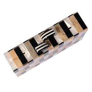 Bolso de Mano Artesanal Ecológico de Madera, con Parches de Resina Natural, Diseño de Lujo para Fiestas y Cócteles - Product Image 1