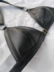 Ensemble de bikini en cuir pour femmes personnalisé, ensemble sexy en cuir PU, soutien-gorge et culotte, tenue de club en cuir tendance - Product Image 6