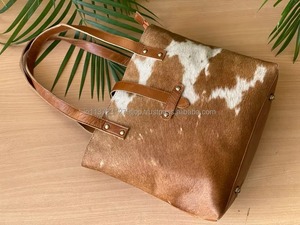 Bolso Tote de Cuero Vacuno con Pelo, Calidad de Exportación, Bolso de Hombro Vintage de Cuero Genuino, Gran Capacidad - Product Image 4