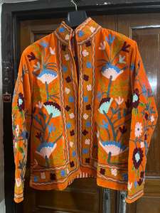 Chaqueta Corta de Invierno para Mujer, Superventas, Bordado Suzani Hecho a Mano, Tela de Terciopelo, Talla Única, Estampada, 100% Algodón - Product Image 3