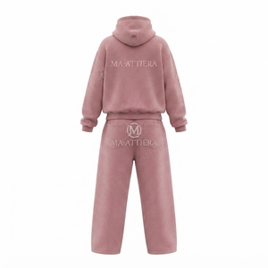 Ensemble survêtement personnalisé pour femme, sweat à capuche rose surdimensionné avec strass et pantalon de survêtement large, OEM ODM Vente en gros - Product Image 4