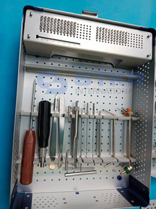 Juego de instrumentos ortopédicos de acero inoxidable para radio distal de 2.4mm, tornillos y placas manuales - Product Image 3