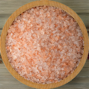 Sel de roche rose foncé de l'Himalaya naturel, raffiné, 100% pur, sain et comestible pour la cuisine, certifié ISO, emballé en sachet ou en bouteille - Product Image 2