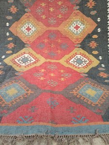 Alfombra Kilim Artesanal Reversible de Lana y Yute Ecológica con Diseño Tribal - Geométrica Bohemio Vintage de Pelo Medio - Product Image 4