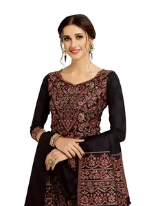 Trajes de invierno Dilkash de la mejor calidad para mujer, elegantes, cálidos y de primera calidad, disponibles a precio de exportación. - Product Image 3