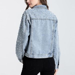 เสื้อแจ็คเก็ตยีนส์ประดับมุกสำหรับผู้หญิง - Product Image 4