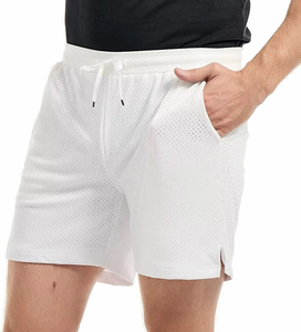 Shorts de sport pour hommes en maille respirante, design minimaliste, taille élastique, légers, pour le basketball et l'été - Product Image 4