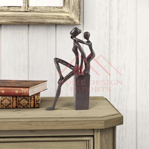 Figure humaine en métal Sculpture moderne pour bureau Best-seller Figurine d'enfant Sculpture de table pour dessus de table/prix de gros bas - Product Image 5