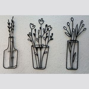 Ensemble de 3 vases décoratifs en métal faits à la main, sculpture de branches florales pour la décoration intérieure de la maison, de l'hôtel et de la table - Product Image 1