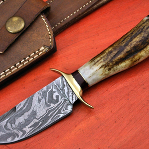 Cuchillo de Caza Plegable Portátil, para Campismo, Senderismo, Supervivencia, Hoja Compacta y Ligera, Herramienta Multiusos - Product Image 1