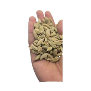 Cardamome verte directement de l'agriculture tanzanienne offerte en quantité entière - Product Image 3