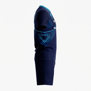 Ensemble de maillot de football pour homme entièrement personnalisé 2026, 100% polyester, qualité supérieure, sublimation, col en V, manches courtes, OEM, votre logo et votre nom - Product Image 3