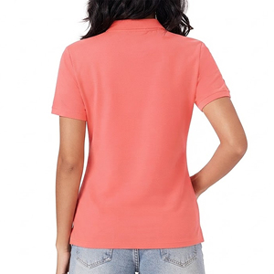 Camisetas Polo de algodón premium que ofrecen suavidad y comodidad para mujeres, ideales para un estilo relajado y fácil de combinar a diario. - Product Image 2