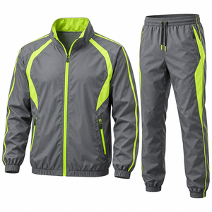 Chándal de nailon con capucha para hombre, ropa deportiva informal moderna con tejido ligero, puños ajustables, corte regular, para entrenamientos en el gimnasio - Product Image 1