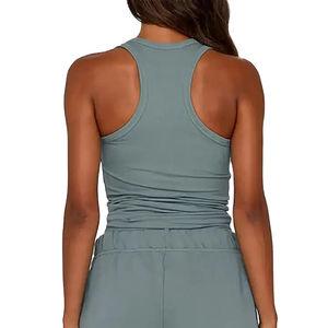 Promotion : Débardeur court de yoga push-up vierge pour femme, OEM, en gros, fabriqué au Pakistan - Product Image 6