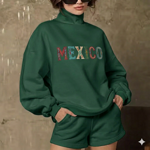 Ensemble haut à col montant et short pour femme, chaud, confortable, coupe décontractée, élégant, tenue de tous les jours - Product Image 1