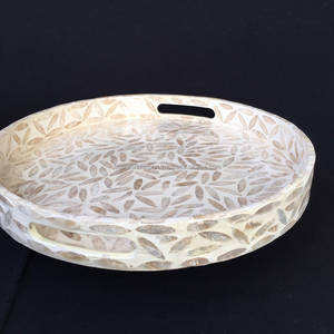 ถาดเสิร์ฟไม้แกะสลักลายดอกไม้ ถาดกลมตกแต่งสำหรับตกแต่งบ้าน - Product Image 1