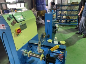 เครื่องม้วนกระสวยด้ายสำหรับทำลวดสเตนเลสกึ่งอัตโนมัติสำหรับ SY-B01-BBS - Product Image 2