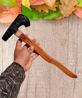 Produits phares faits main : Hache de combat et épée en obsidienne sculptées à la main, et baguette de guérison en pierre pour artisanat en cristal et cadeaux