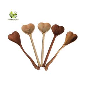 Cucharas de madera creativas hechas a mano con formas únicas de hoja, flor, cola de pez y rama. Cucharas pequeñas de madera ecológicas para café y postre. - Product Image 1