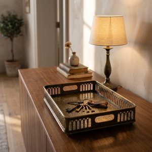 Bandeja de Consola de Latón Antiguo Hecha a Mano de 46 cm, Rampa de Altura Completa con Perforaciones, Riel de Galería, Bandeja Decorativa para el Hogar, ¡Venta Caliente! - Product Image 2