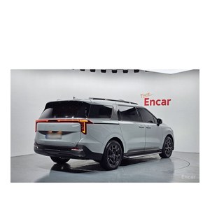 Kia Carnival HEV 9 places 2024 avec fonctions Gravity, 10 372 km, boîte automatique, sièges en cuir, caméra de recul, conduite à gauche - Product Image 2