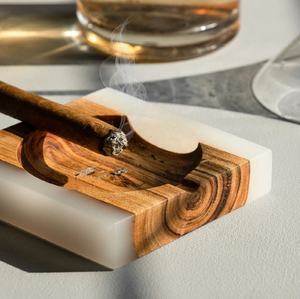 Cendrier en bois avec insert et couvercle amovibles en acier inoxydable pour usage intérieur, cendrier couvert anti-odeur pour cigares et cigarettes - Product Image 1