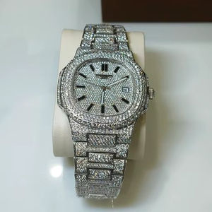 Reloj de Pulsera de Cuarzo de Lujo con Esfera Redonda y Cristales Incrustados, Estilo Hip Hop, Tono Plateado, Venta al por Mayor - Product Image 3