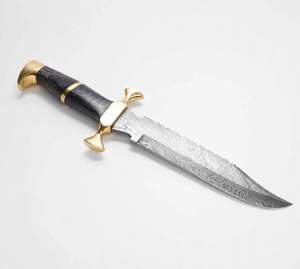 Cuchillo utilitario de hoja fija de acero de Damasco al por mayor con escala de madera oscura y pomo de latón - Product Image 1