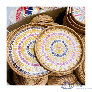 ราคาดีที่สุด |   ถาดเสิร์ฟลายมุกหวายเวียดนามทรงกลม จานตกแต่งสำหรับวางของตกแต่งโต๊ะอาหาร - Product Image 1