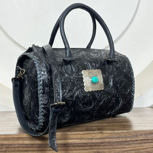 Bolsa de Viaje de Cuero Genuino Negro Hecha a Mano al por Mayor, Estilo Western, con Concho Turquesa, Bolsa de Viaje de Lujo para Fin de Semana - Product Image 4