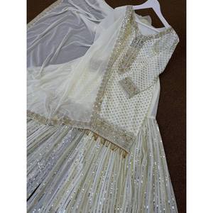 Magnifique haut de soirée avec sharara et dupatta, taille 2XL - Product Image 6