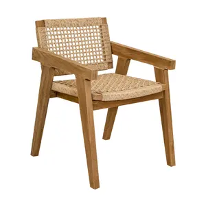 Silla de Comedor de Madera de Teca Sólida de Primera Calidad con Asiento Tejido a Mano, Diseño Ecológico y Ligero para Uso en Hoteles, Resorts y Villas - Product Image 1