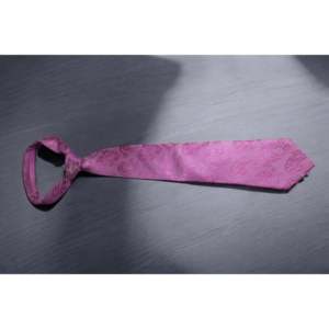 Corbata de Seda Rosa con Diseño Paisley |   Corbata Elegante Tejida para Hombre |   Negocios Formales |   Boda |   Fiesta |   Accesorio de Regalo Elegante y de Primera Calidad - Product Image 3