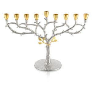 Majestuosos Candelabros Menorah que Combinan Elegancia Tradicional con Materiales de Primera Calidad, Decoración Religiosa para el Hogar - Product Image 3