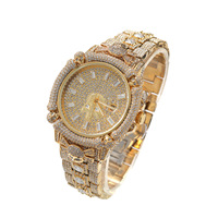 Nouvelle montre-bracelet en alliage pour homme, style hip-hop, punk unique, avec crâne entièrement serti de diamants, verre, lumineuse, non étanche, quartz décontracté