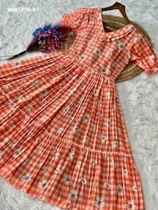 Collection de Kurtis Évasés en Soie Mousseline d'Excellente Qualité avec Imprimés Vichy et Floraux – Fabricant de Mode Féminine Ethnique - Product Image 6