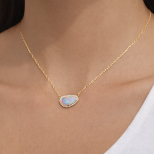 Collier Pendentif Halo en Opale, Or Jaune Massif 14K 18K, Pendentif Pierre de Naissance, Collier Minimaliste Élégant pour Anniversaire - Product Image 6