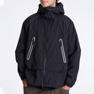 Veste matelassée imperméable à capuche pour homme, couleur unie, fermeture éclair, style sportif, vêtement d'extérieur d'hiver, coupe ample, en polyester - Product Image 1