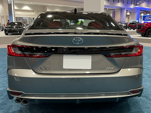 Toyota Camry (Híbrido) XSE SEDÁN Clásico de Lujo - Product Image 4
