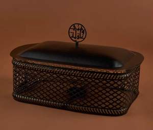 Cesta de Pan Decorativa de Metal de Lujo con Tapa, Cesta para Servir con Caligrafía Árabe, Organizador de Alimentos para Mesa de Comedor - Product Image 1