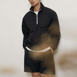 ชุดเซ็ตเสื้อแจ็คเก็ตกันลมกันน้ำสีพื้นและกางเกงขาสั้น ชุดลำลองสไตล์สตรีทแวร์ คุณภาพสูง ผลิตจากไนลอน สำหรับผู้ชาย - Product Image 4