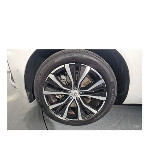 Volvo XC60 B6 Ultimate 2023 avec boîte automatique, sièges en cuir, caméra de recul, conduite à gauche - 54 605 km - Product Image 5