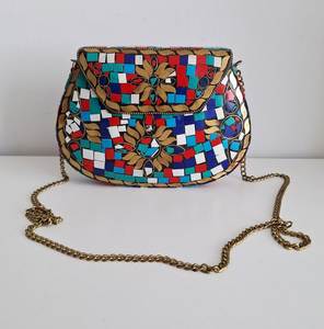 Bolso de Mano de Diseño Moderno en Latón Dorado con Baño de Plata Antigua, Personalizable en Color y Tamaño, Elegante para Uso Diario, CRAFTS - Product Image 3