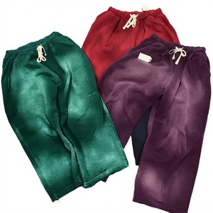 Pantalon de survêtement large pour homme en toile, taille élastique avec cordon de serrage, coupe décontractée, en coton mi-lourd, idéal pour l'automne, vert et rouge - Product Image 1