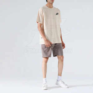 เสื้อยืดทรงบ็อกซี่สไตล์สตรีทแบบสั่งทำพิเศษ เสื้อยืดทรงบ็อกซี่ทันสมัยพร้อมทรงหลวม สัมผัสนุ่ม และดีไซน์ที่ได้แรงบันดาลใจจากเทรนด์แฟชั่น - Product Image 2