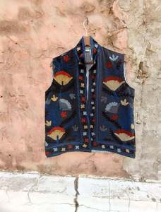 Chaqueta Bordada Suzani Vintage Hecha a Mano de Primera Calidad para Mujer, Ropa Exterior Étnica Bohemia, Disponible para Suministro al por Mayor - Product Image 5