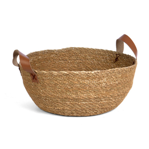 Panier de rangement ovale en fibres végétales tressées au design élégant avec poignées en cuir, bac de rangement rustique multi-usages - Product Image 1