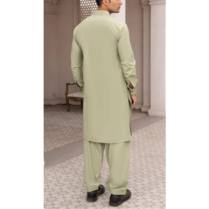 Shalwar Kameez traditionnel pour homme, tissu premium, matière douce et respirante, pour tous les jours et les occasions. - Product Image 2