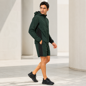 Conjunto de Pantalones Cortos y Chaqueta Cortavientos Ligera con Capucha, Unisex, Tejido Técnico, Personalizable con Logotipo, Proveedor - Product Image 3